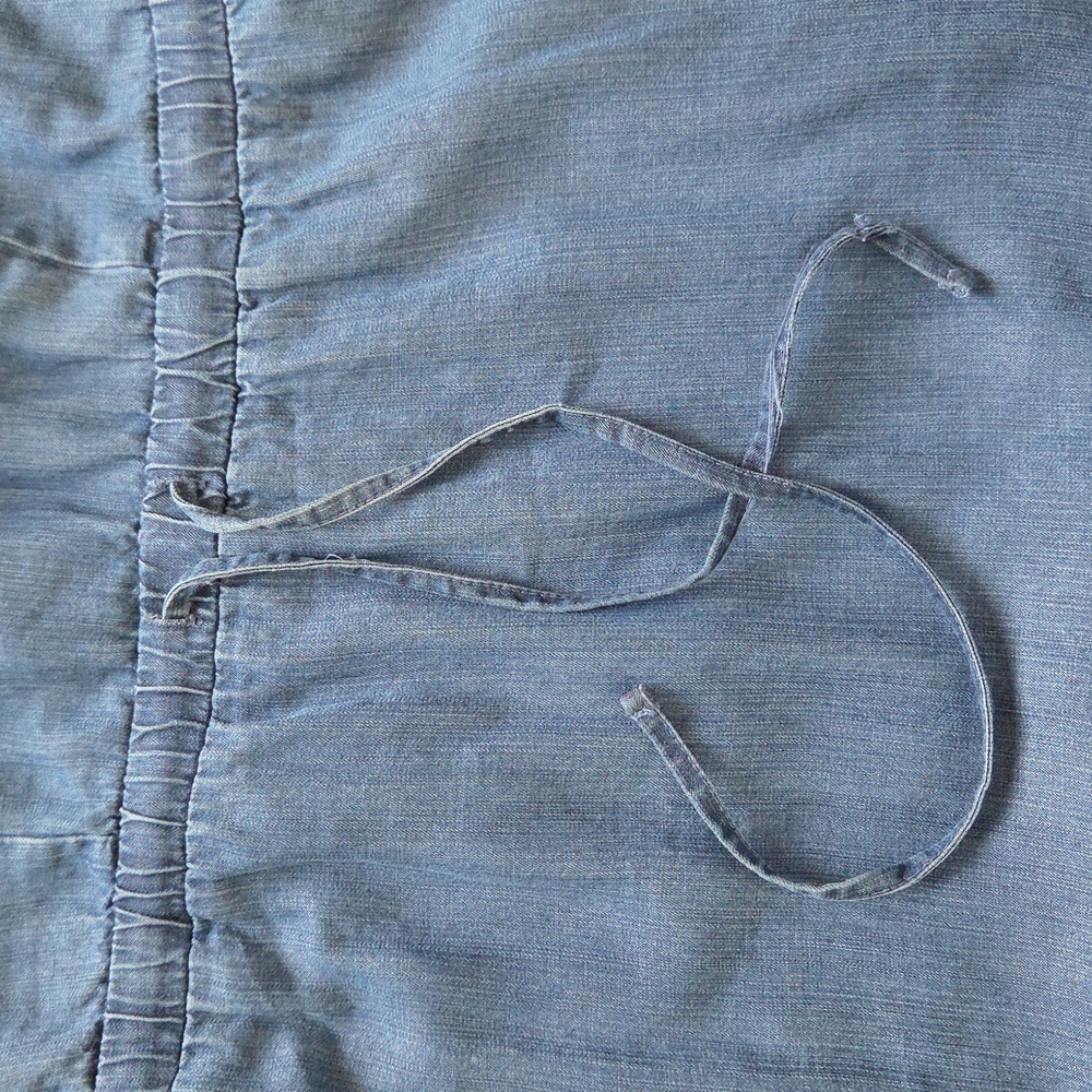 Lands' End Sleeveless Chambray Midi Dress in Denim Blue - Picture 4 of 9